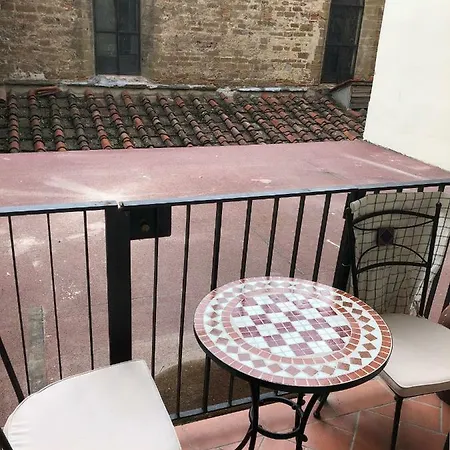 Appartamento Viola Borgia Firenze
